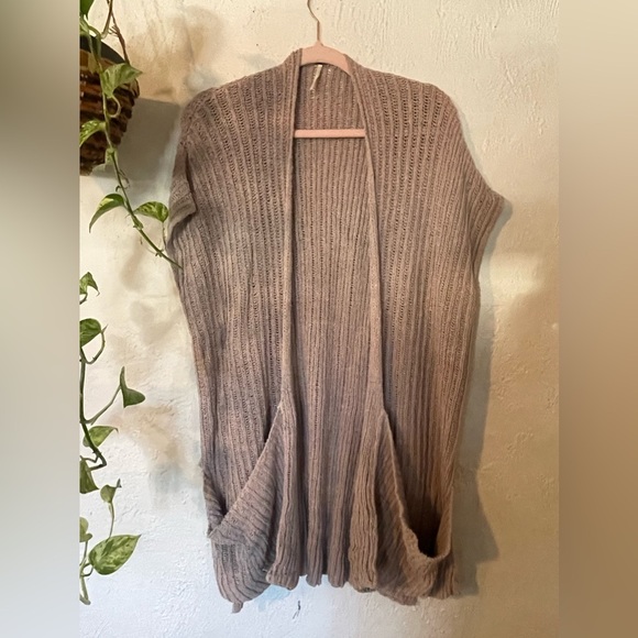 FREE PEOPLE CHUNKY COTTON CARDIGAN SWEATER - Picture 1 of 7